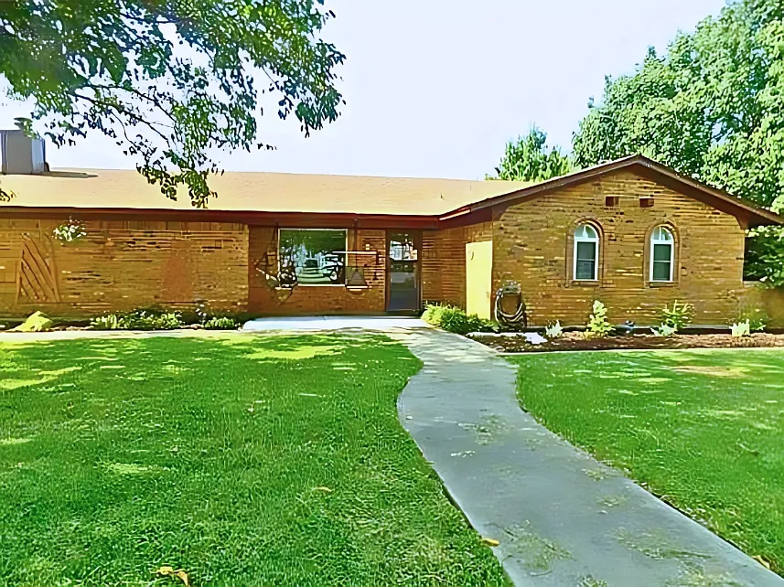 3000 Keller Hicks Rd #2