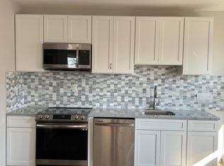 102 W 30th St #B, Wilmington, DE 19802