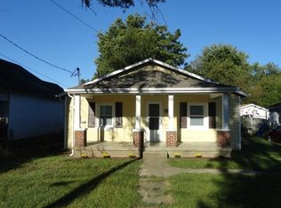 618 S Broadway St, Seymour, IN 47274
