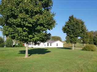 6103 Williams Cir, Cunningham, TN 37052