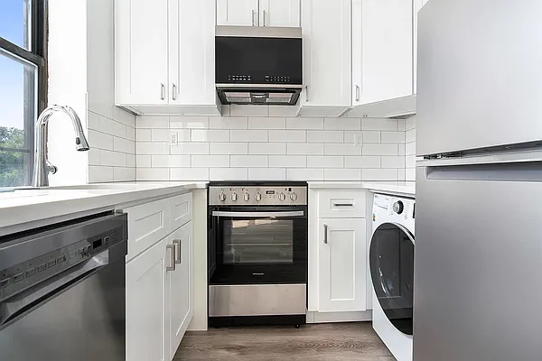 Rented by Freestone Property Group | media 8