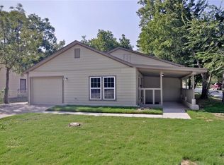 1960 Eden Ave, Haltom City, TX 76117