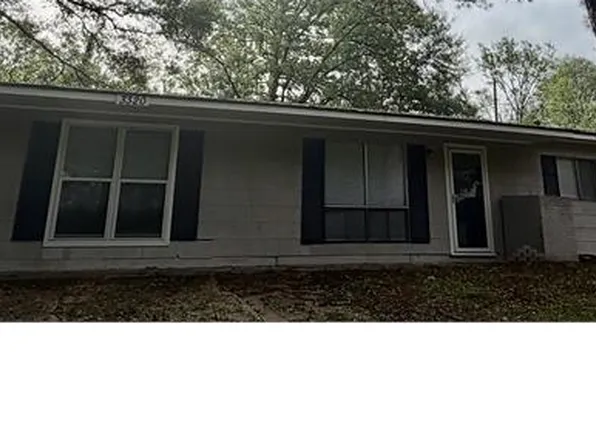 3320 Ridgeland Dr, Jackson, MS 39212