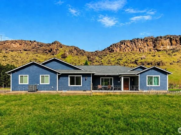 6422 Cowiche Canyon Lane, Yakima, WA 98908