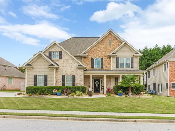 714 Arbor Cv, Loganville, GA 30052