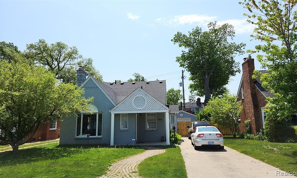 1615 Faircourt St, Grosse Pointe Woods, MI 48236 Zillow