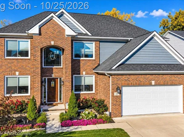 25 Scripter Ct, Oxford, MI 48371