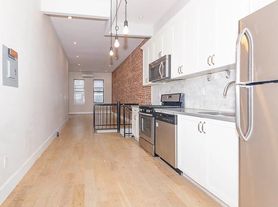 1090 Bedford Ave, Brooklyn, NY