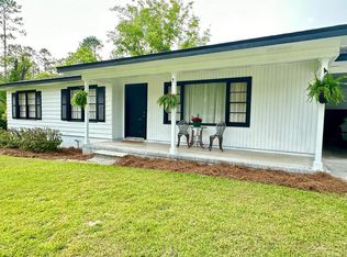 805 Center Rd, Douglas, GA 31533