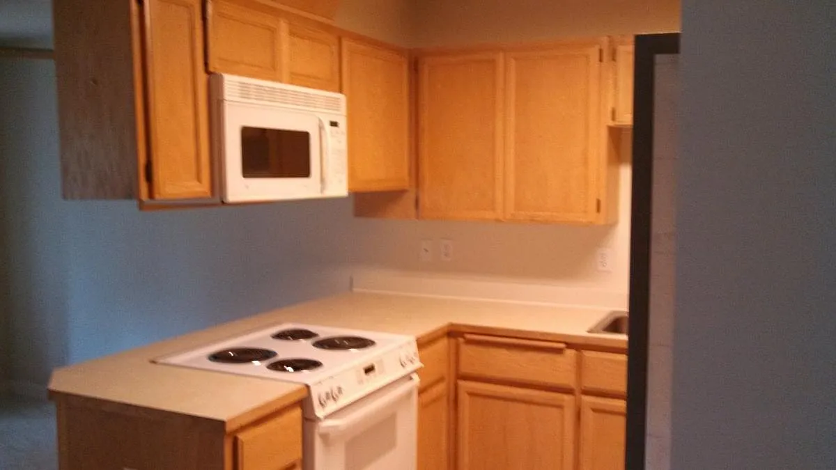 3 bed, 2.5 bath, 1650 sqft, $2,850 — Photo 4