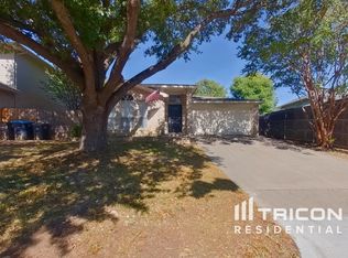 4025 Tulip Tree Dr, Fort Worth, TX 76137