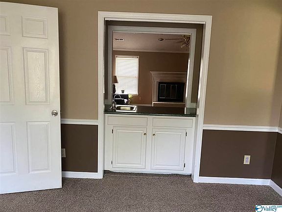 3rd image of 14933 Clovercrest Dr SE