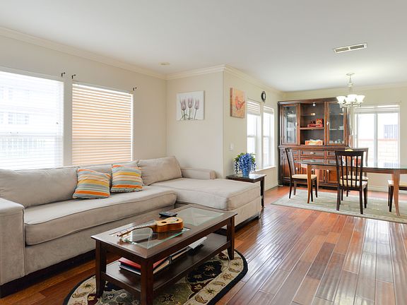 4th image of 251 N Coffman St #1