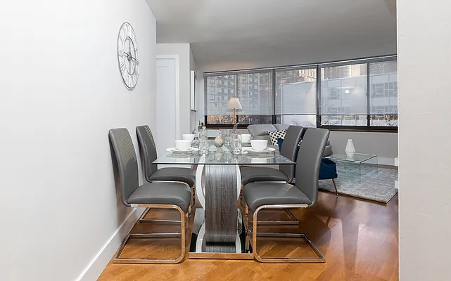 Rented by MyNyHousing | media 85