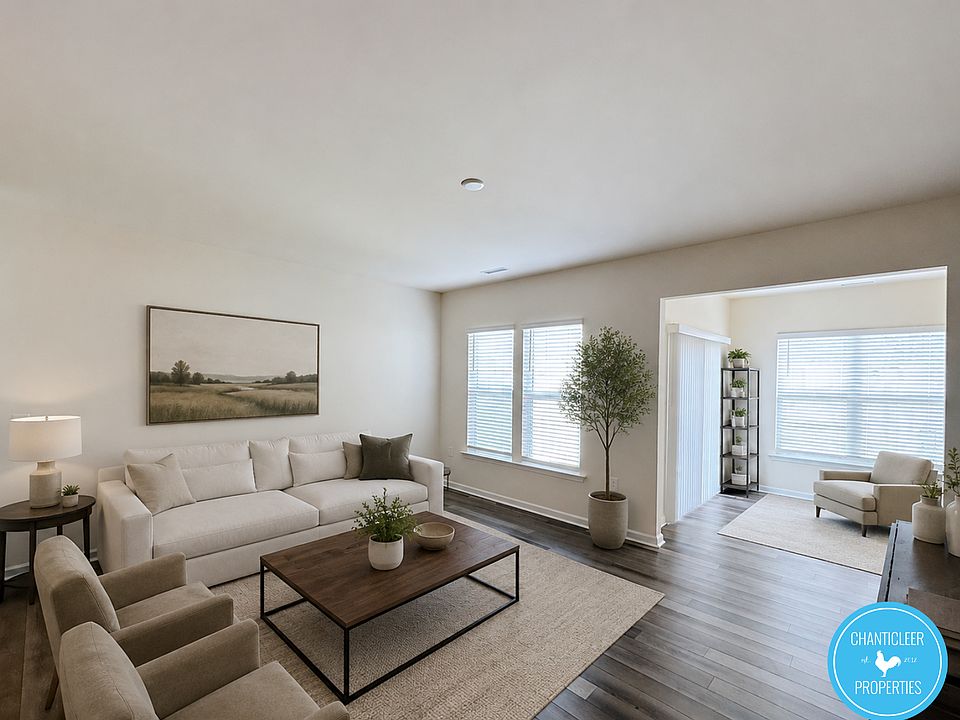 1st image of 17 Whitesell Way #1