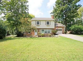 7627 View Place Dr, Cincinnati, OH 45224