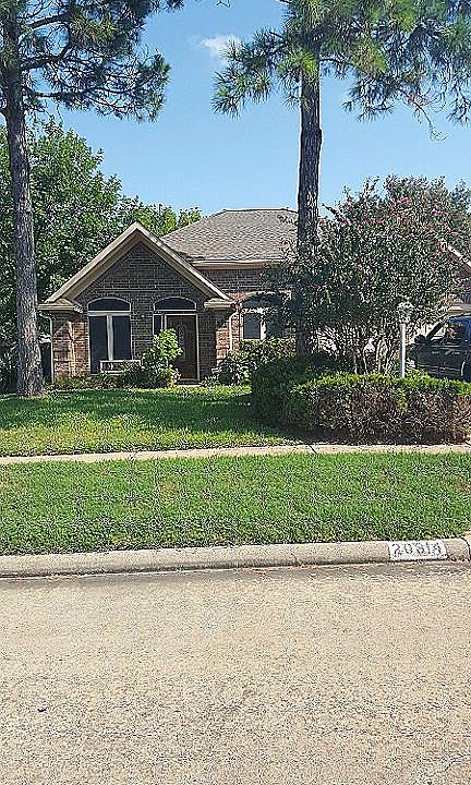 1st image of 20314 Maple Village Dr