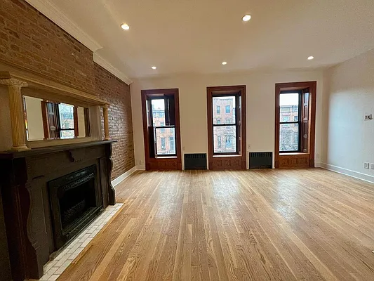 Rented by Highline Residential | media 1