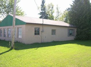 12052 Wolf Creek Rd, Hubbard Lake, MI 49747