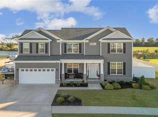 403 Moorland Way, Moyock, NC 27958