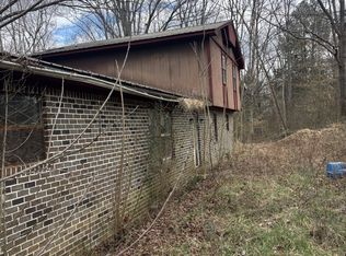 131 Lake Rd, Manchester, TN 37355