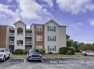 803 Bryce Ct APT L, Wilmington, NC 28405
