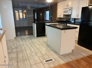 182 N Warren Rd, Benson, AZ 85602