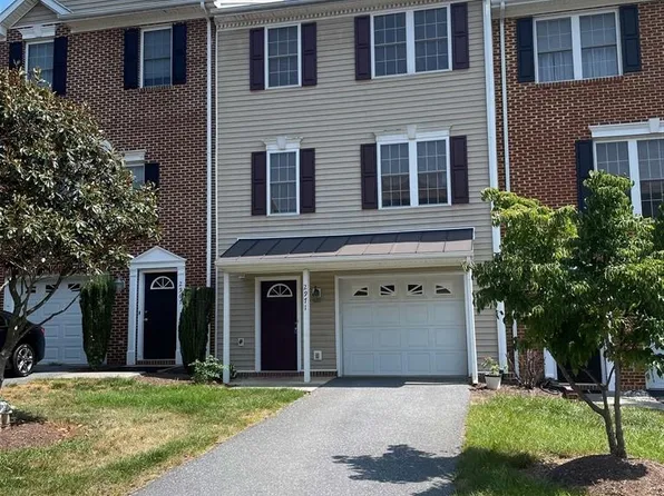 2971 Crystal Spring Ln, Harrisonburg, VA 22801