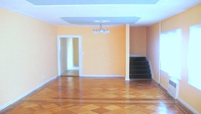 2nd image of 446 E 46th St #4