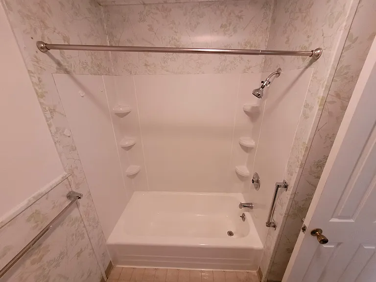 266 Hinkley Dr #3 — Photo 2