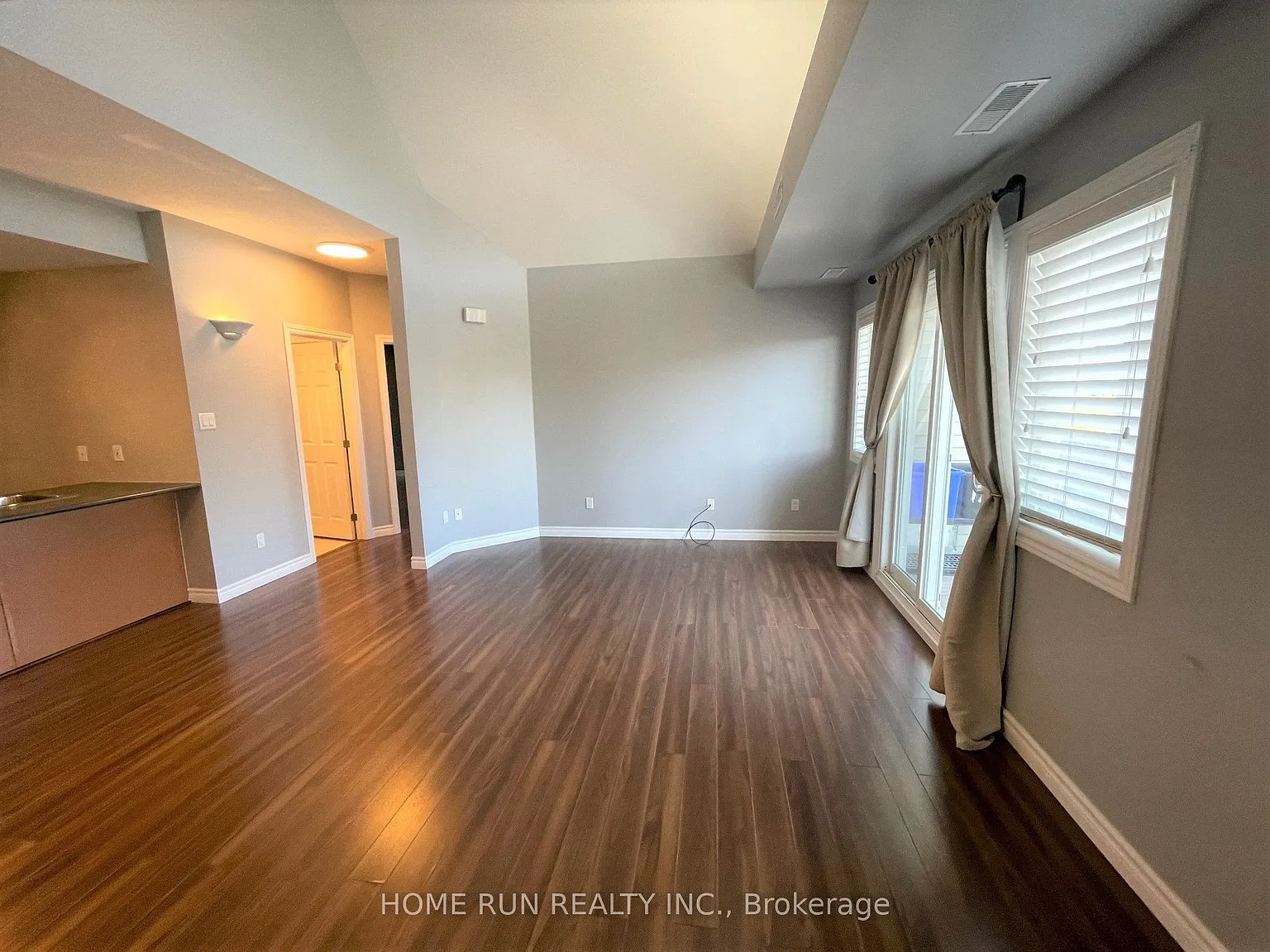 2 bed, $2,050 — Photo 2