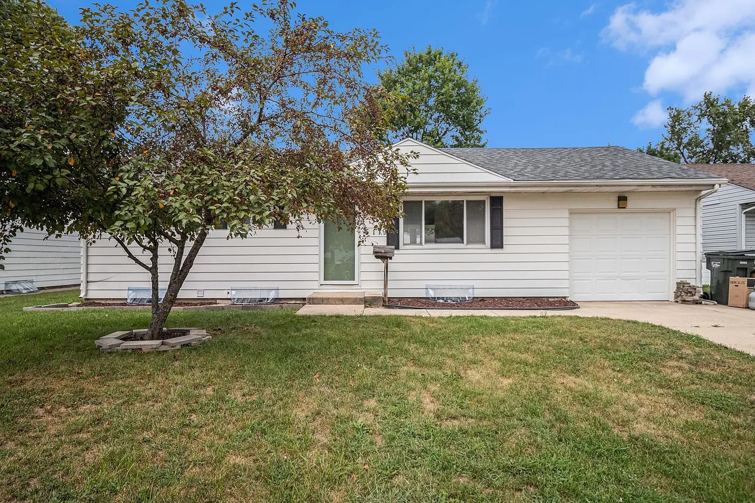 5119 Sunnyfield Pl photo 1