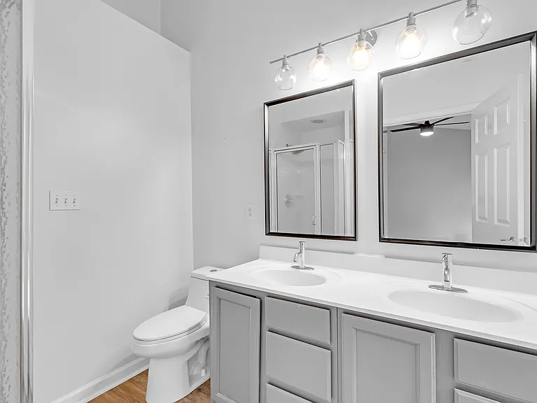 6880 Ridge Water Ct — Photo 19