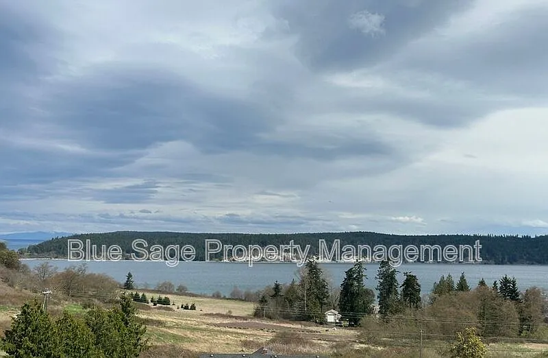 Building Photo - 1792 W Sequim Bay Rd