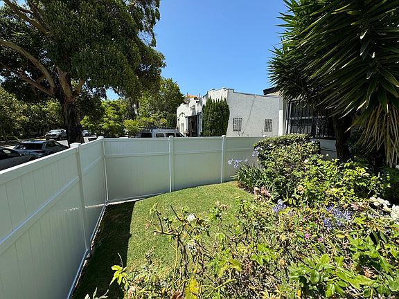 4th image of 823 N Alta Vista Blvd Unit 823