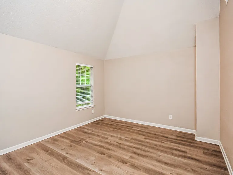 4178 Donna Way — Photo 13
