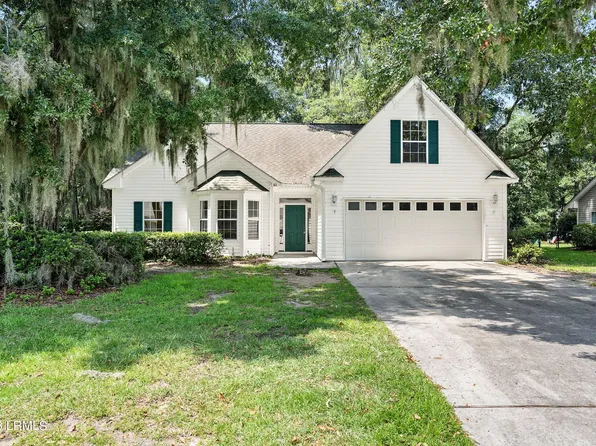 41 Purrysburg Dr, Beaufort, SC 29907