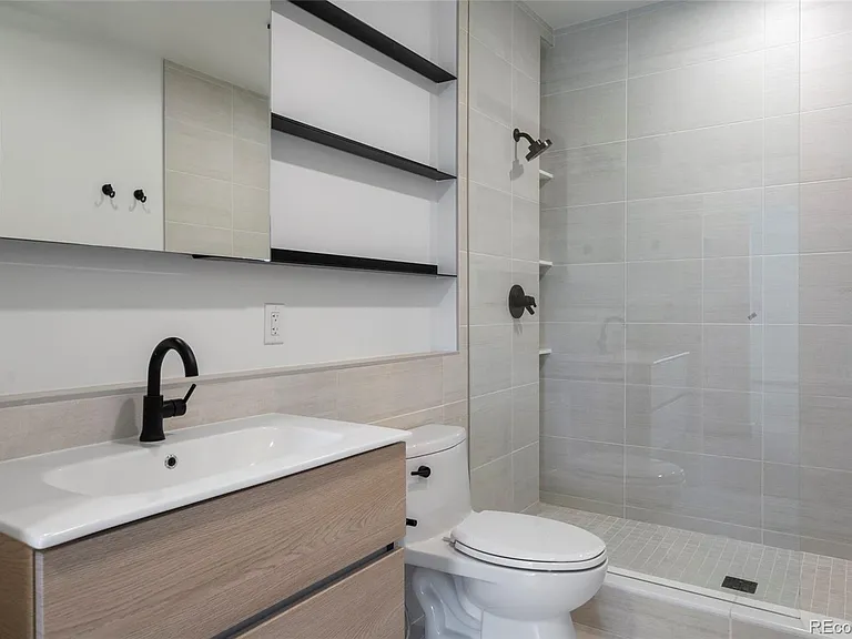1601 Park Ave #302 — Photo 24