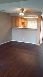 3380 Los Robles Rd APT B, Thousand Oaks, CA, 91362