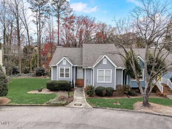 6220 Fountainhead Dr #B, Raleigh, NC 27609