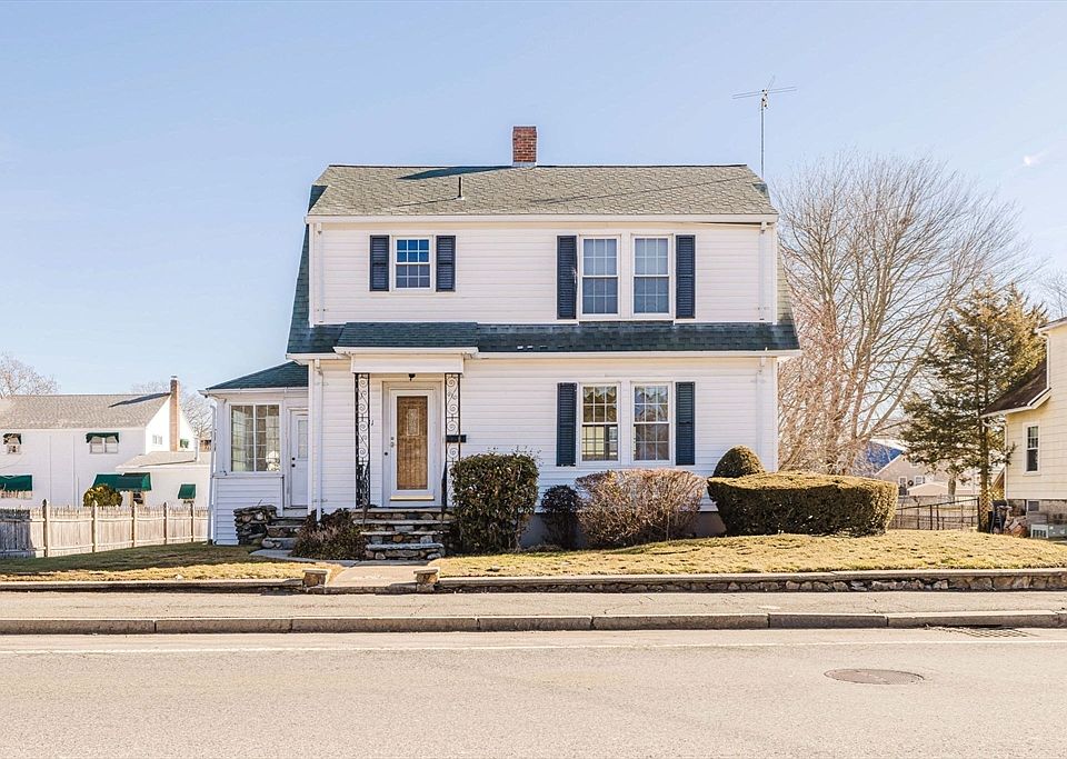 1st image of 31 S Main St