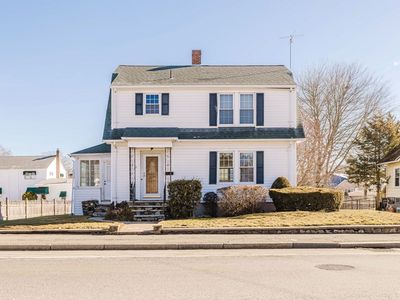 31 S Main St, Bellingham, MA, 02019
