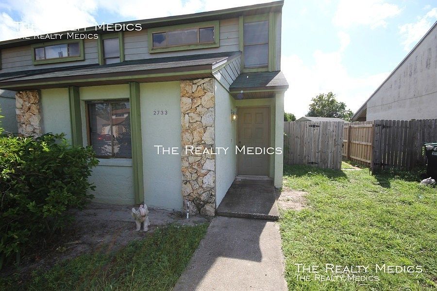 1st image of 2733 Hunt Club Ln