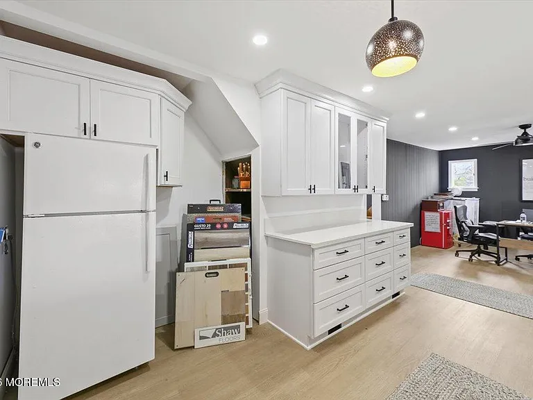 506 Lloyd Rd — Photo 16
