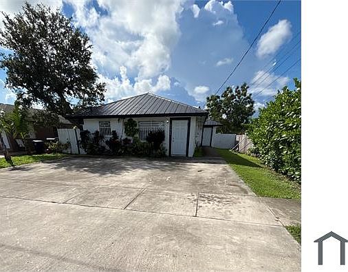 1st image of 11962 Sw 212 St