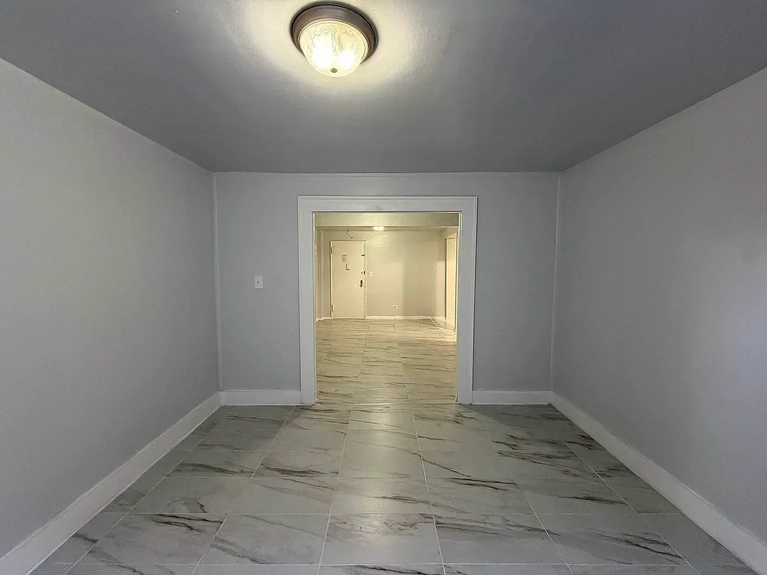 425 East 96th Street — Photo 4