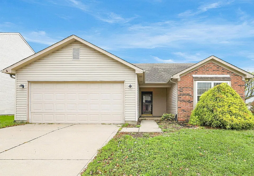9796 Thomas Ln