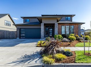 1514 Nehalem Dr, Eugene, OR 97408