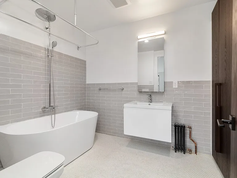 354 Macon St #2 — Photo 7
