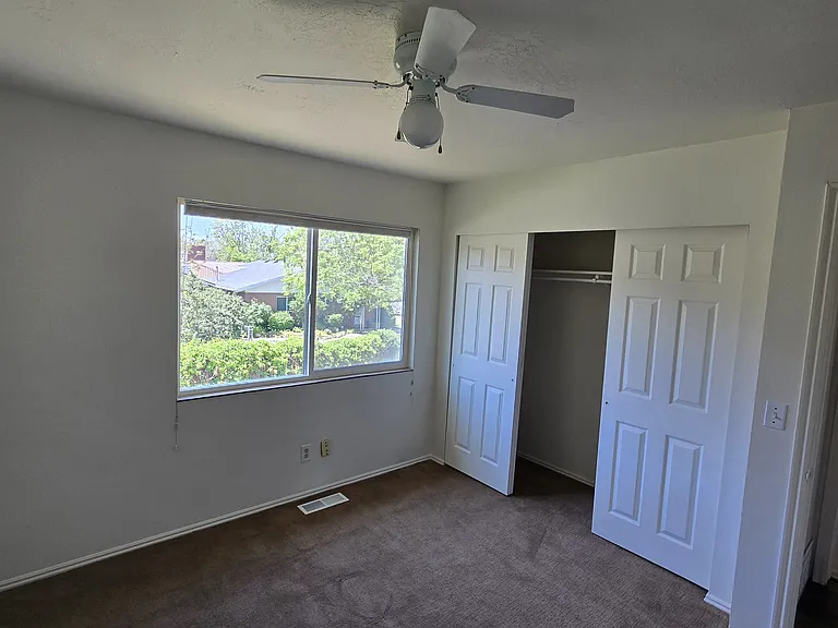 May Rent FREE!! — Photo 3